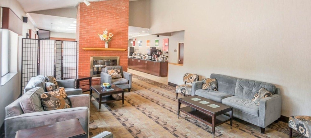 Comfort Inn Corning, Корнинг — фото 1