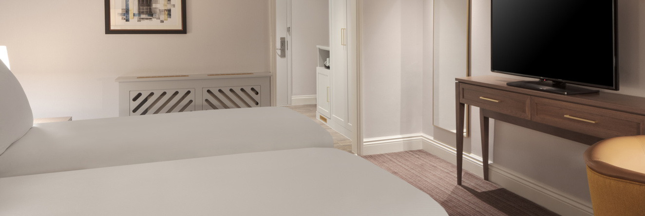 Oxford Belfry Hotel & Spa, Thame — photo 1