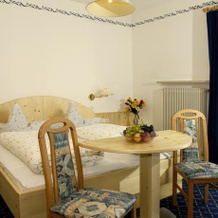 Pension Stadlerhof, 纳莱斯 — 照片 2
