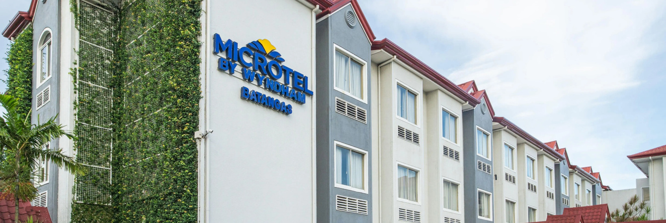 Microtel by Wyndham Batangas, Santo Tomas — photo 1