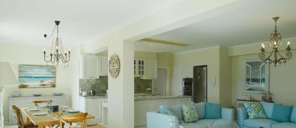 Villa Fantasia Luxury Apartment, Isthmia — photo 1