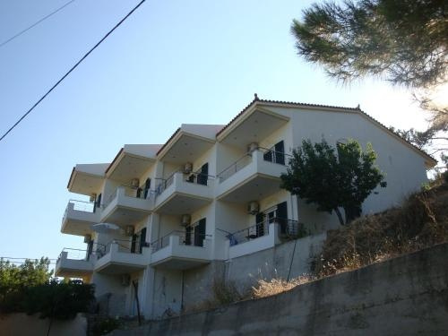 Studio Zefyros, Gialiskari — photo 1