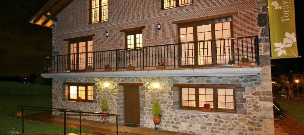 Apartamentos Toraya, 里瓦蒙坦阿尔蒙特 — 照片 1