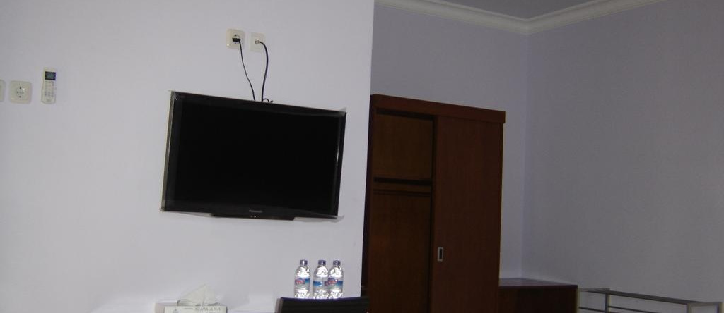 Nirwana Hotel, Боджонегоро — фото 1