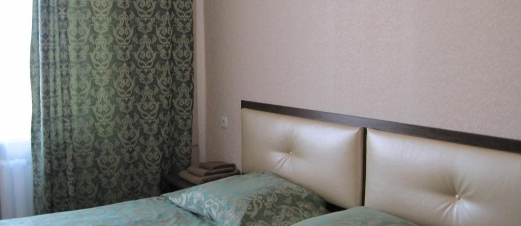 Uman Hotel, Маньковка — фото 1