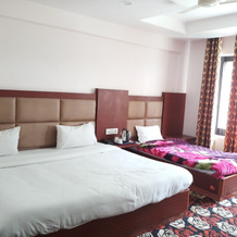 Hotel Natraj International, 帕特尼托普 — 照片 4