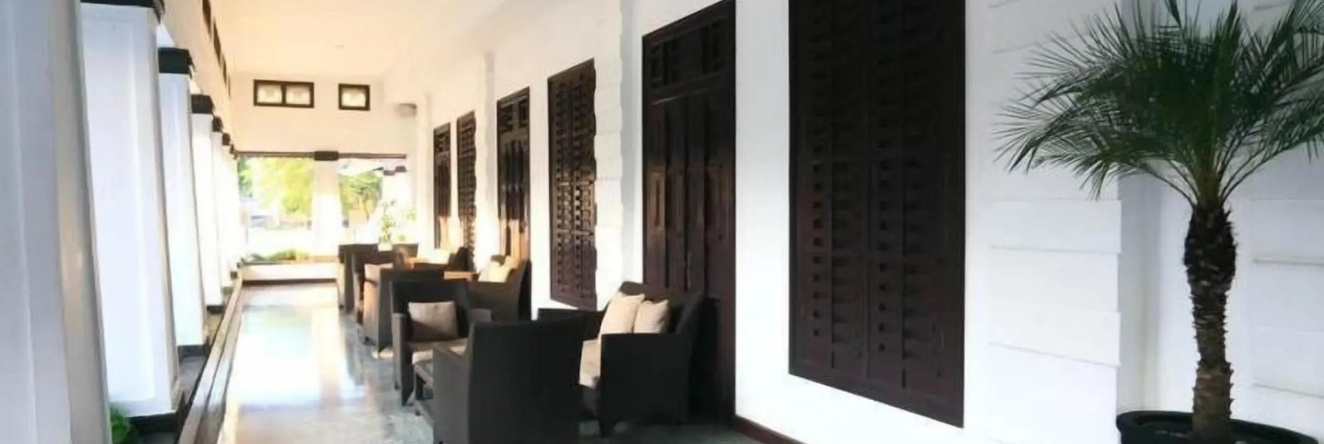 Hotel Merdeka Kediri, Кедири — фото 1