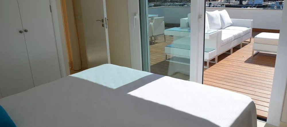 Lago Resort Menorca - Villas & Bungalows del Lago, 休达德亚 — 照片 1
