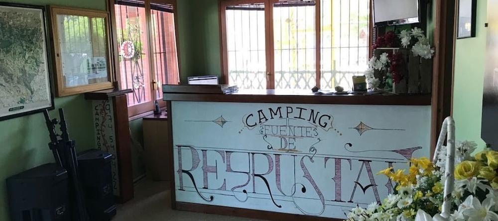 Camping Fuente de Regustrán, 格劳斯 — 照片 1