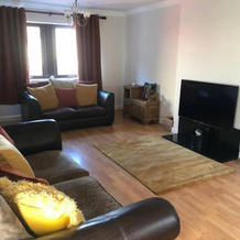 Beautiful House in Rural Village With Hot Tub, Pontefract — photo 2
