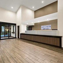 SPOT X Hotel Tampa - Wesley Chapel by The Red Collection, 韦斯利教堂 — 照片 2