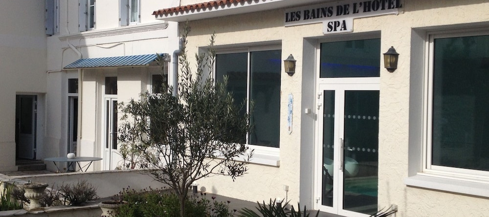 Le Grand Hôtel des Bains SPA, 富拉 — 照片 1