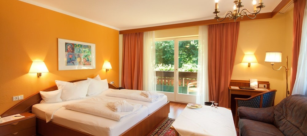 Hotel am Park, Badenweiler — photo 1