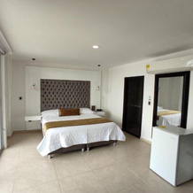 Hotel Andinos Plaza Florencia, 佛罗伦萨 — 照片 2
