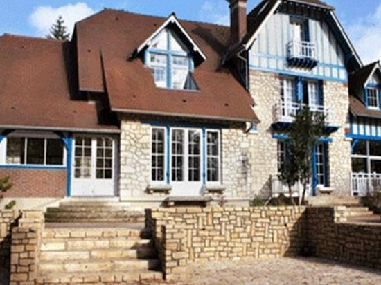 Hotel The Originals Le Jardin des Plumes (ex Relais du Silence), 吉维尼 — 照片 1