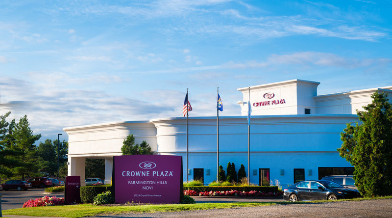 Crowne Plaza Farmington Hills Novi, 法明顿希尔斯 — 照片 1