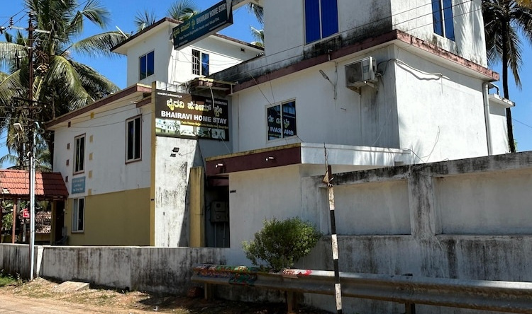 Bhairavi Homestay, 巴达尼迪尤尔 — 照片 1