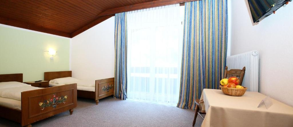 Dorfgasthof Hotel Staberhof, 德劳河畔法伊斯特里茨 — 照片 1