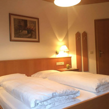 Alpinhotel Vajolet - Adults only, Tires — photo 2