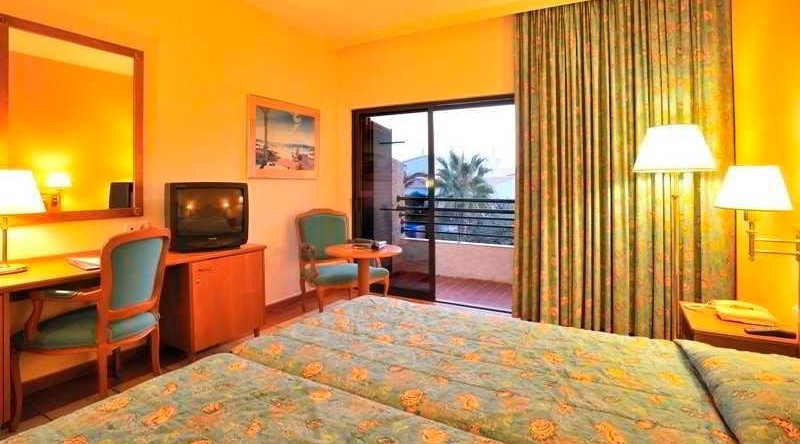 Pestana Levante, Armacao De Pera Hotel, Поршеш — фото 1