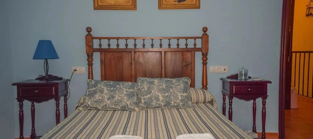 Casa Blancaflor, Penaflor — photo 1