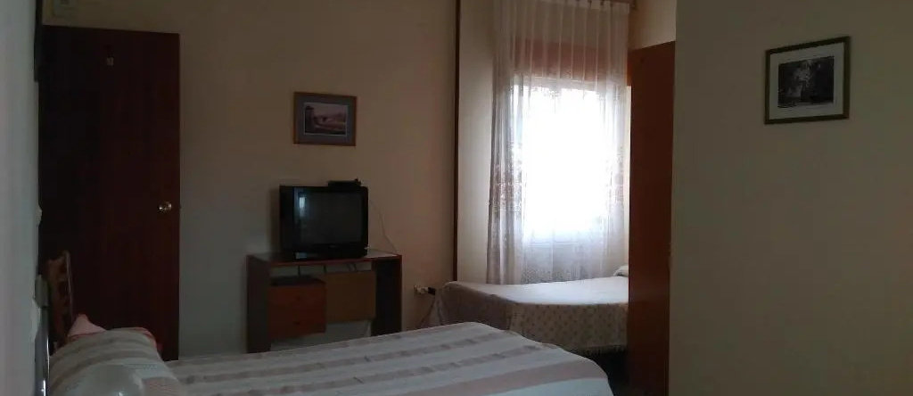 Pension Martinez, Molina de Aragon — photo 1