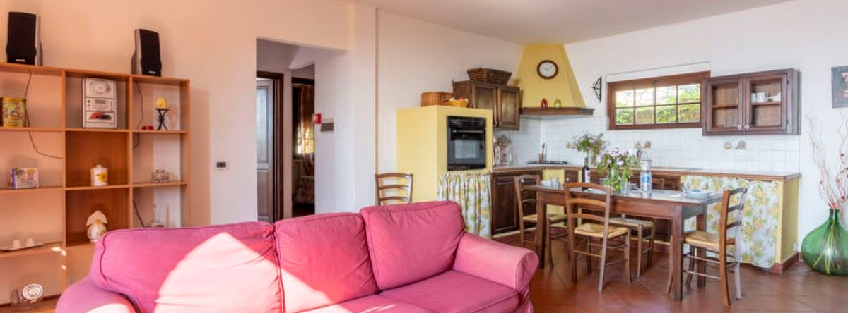 House Nicoli? San Lorenzo al Mare, 滨海圣洛伦佐 — 照片 1