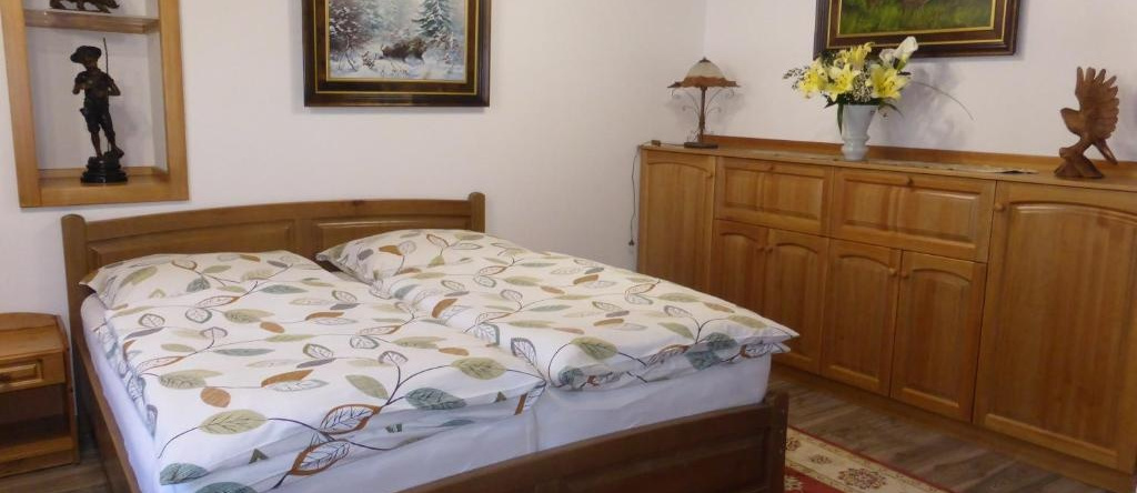 Tündérgyöngye Apartmanház, Zirc — photo 1