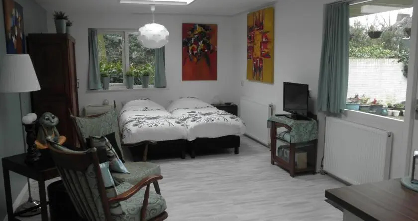 Moef Bed&Breakfast, Хувелакен — фото 1