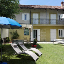 Casa Badinot, Диано-д'Альба — фото 3