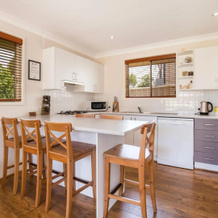 Sunbaker Beach House - 4 Mins to Beach - Pet Friendly with Fire Pit, 卡尔巴拉海滩 — 照片 2