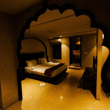 Hotel Brij Residency, 拉图尔 — 照片 4