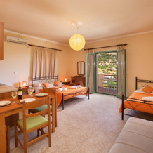 Mina's Apartments, Divarata — photo 2