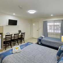 White Gums Motor Inn, 钦奇拉 — 照片 3