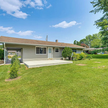 Near Dtwn Harrisburg: Stylish Home W/ Patio & Yard, Кэмп-Хилл — фото 3