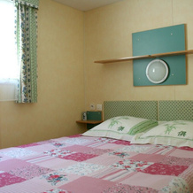 Bungalow With 2 Bedrooms in Puget-théniers, With Wonderful Mountain Vi, 皮热-特尼耶 — 照片 2