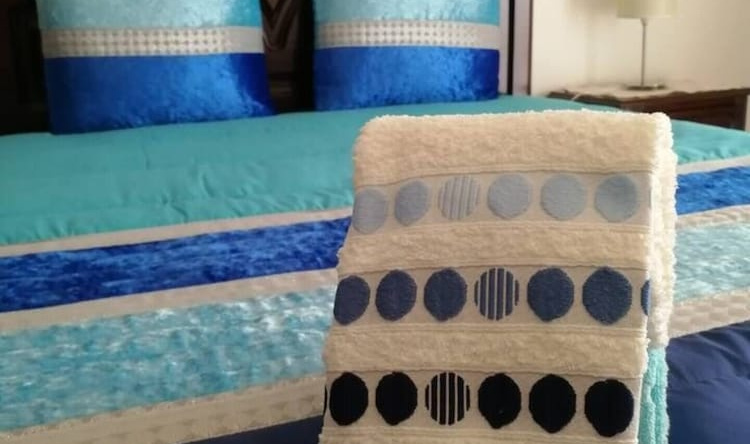 2 Bed Flat - Sleeps 5 - Parking - Wifi, Назаре — фото 1