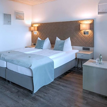 Hotel Garni Möwe Am See, 基姆湖畔普林 — 照片 4