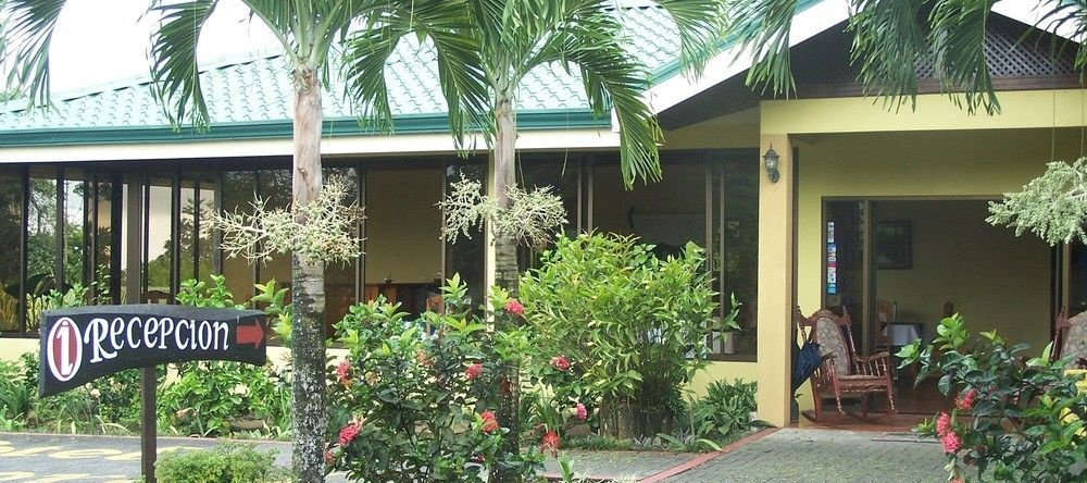 Sueno Dorado Hot Springs Hotel, 拉福图纳 — 照片 1