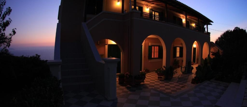 Iliobasilema Studios And Apartment, Frapata — photo 1