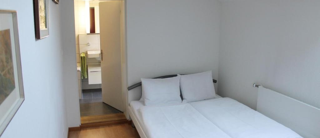 Hotel Goldener Schlüssel, Altdorf — photo 1