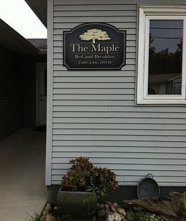 The Maple Bed & Breakfast, 阿姆斯特朗 — 照片 1