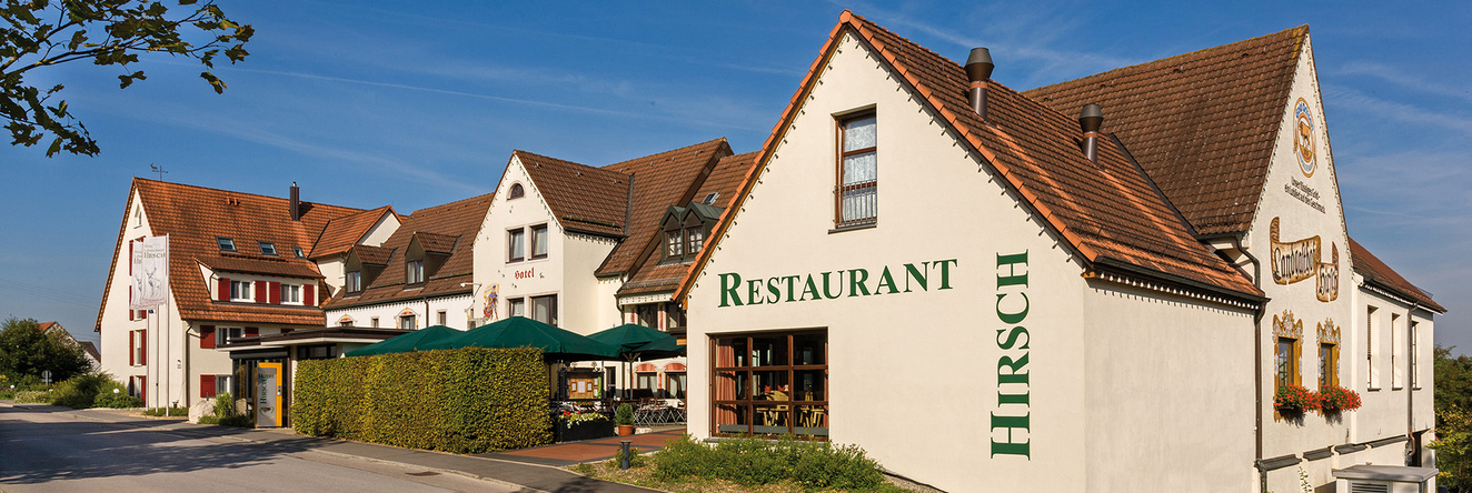Hirsch, Neu-Ulm — photo 1