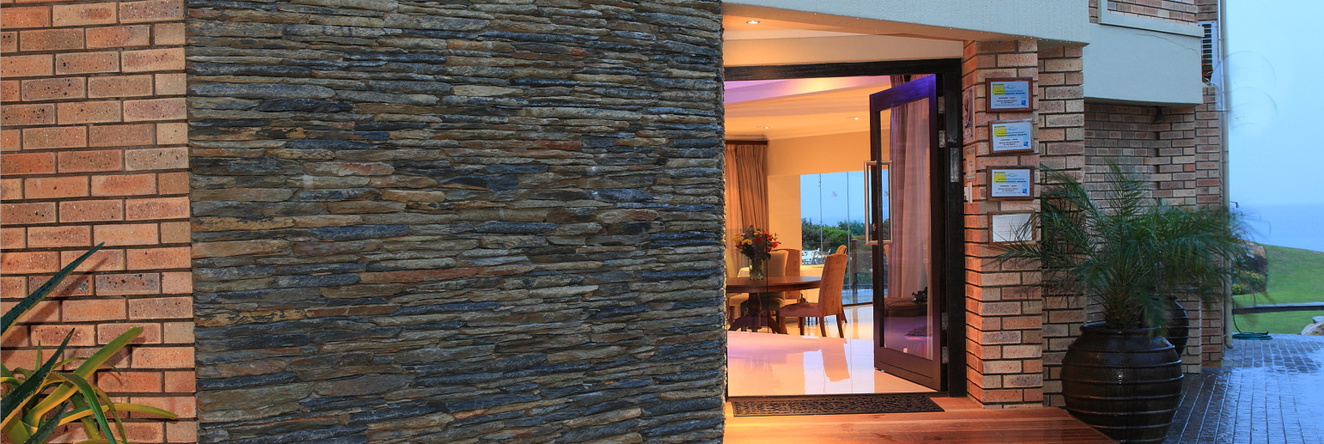 African Oceans Manor on Beach, 莫塞尔湾 — 照片 1