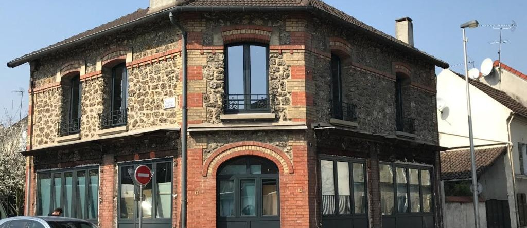 By nuit-parisienne Villemomble joli appartement tout confort, 维勒蒙布勒 — 照片 1