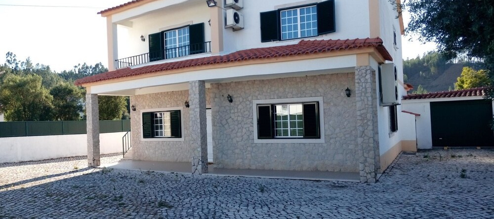 Villa With 4 Bedrooms in Ferreira do Zêzere, With Private Pool, Enclos, Ferreira do Zezere — photo 1