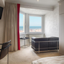 Beach Hotel - Auberge Des Rois, Де-Хан — фото 2