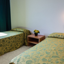 Hotel Luna Blu, Центо — фото 3