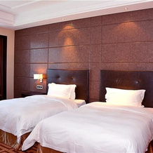 Howard Johnson Hotel, Цзиюань — фото 5