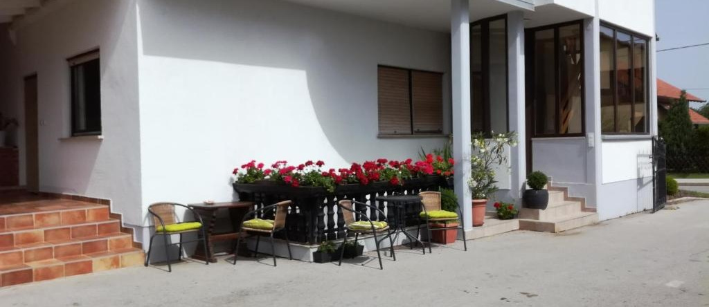 Apartmani Oletić 4*, 穆拉河畔圣马丁 — 照片 1